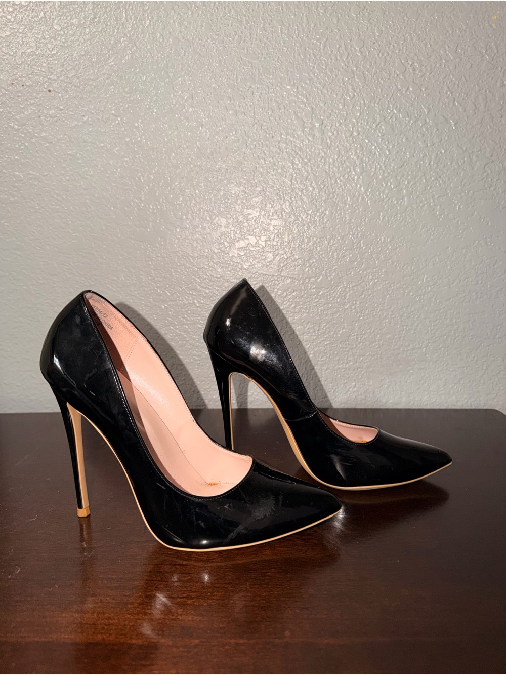 Elisabet Tang Classic Black Patent Pointed-Toe Stiletto Pumps